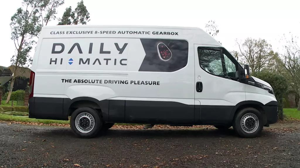 Iveco Daily 35S21 Diesel 3.0 Dropside 3450 WB Hi-Matic
